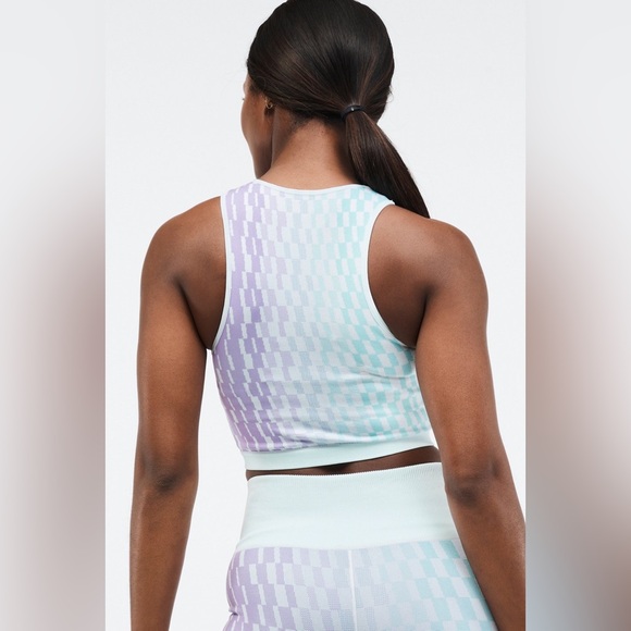 Fabletics || NWOT Kerri Seamless Crop Tank (S) - Picture 3 of 9